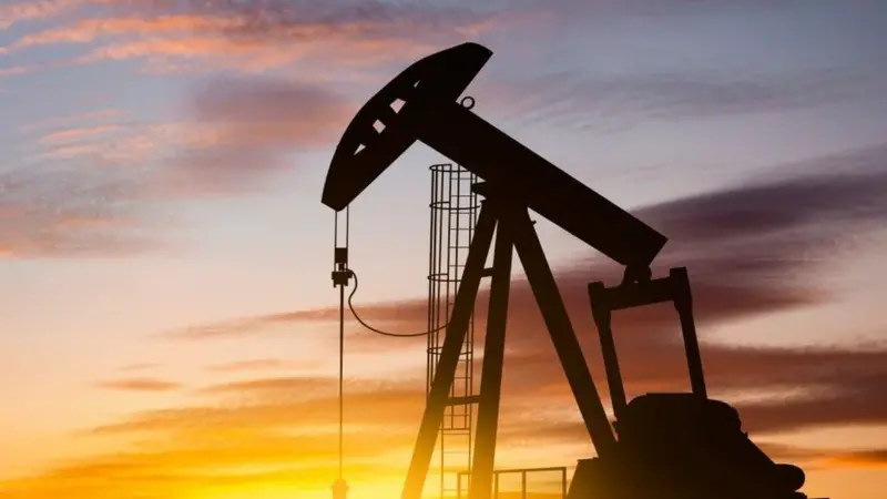 Petróleo dispara: entenda por que isso pesa no seu bolso