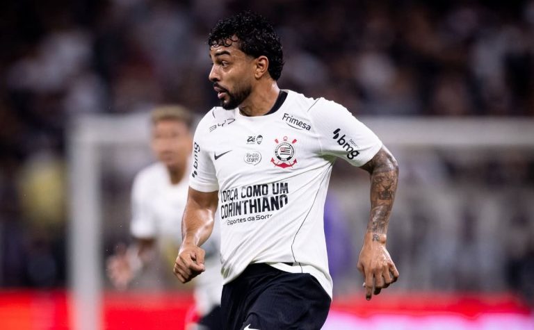 Com falhas de Hugo Souza, Corinthians cai para o Platense e perde...