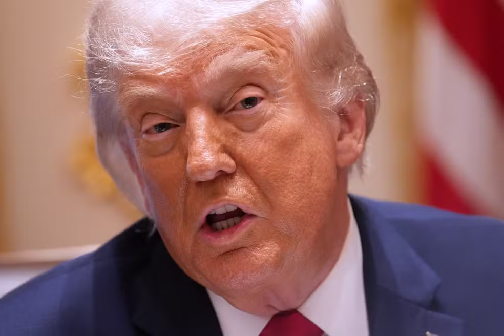 Trump anuncia que Israel não enviará tropas a Beirute após...