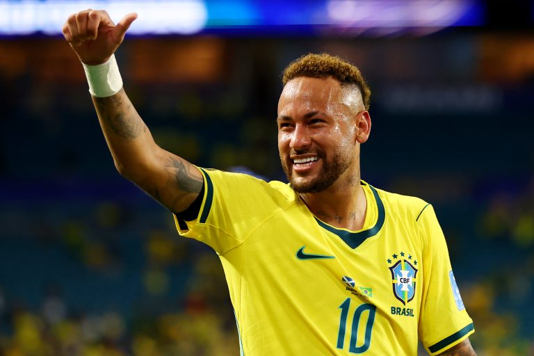 Neymar volta à Copa após quase três anos e anima Brasil com boa...