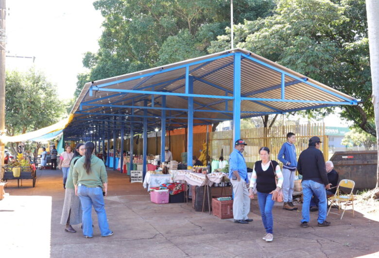 Praça do Cinquentenário recebe 2ª Feira da Economia Solidária...