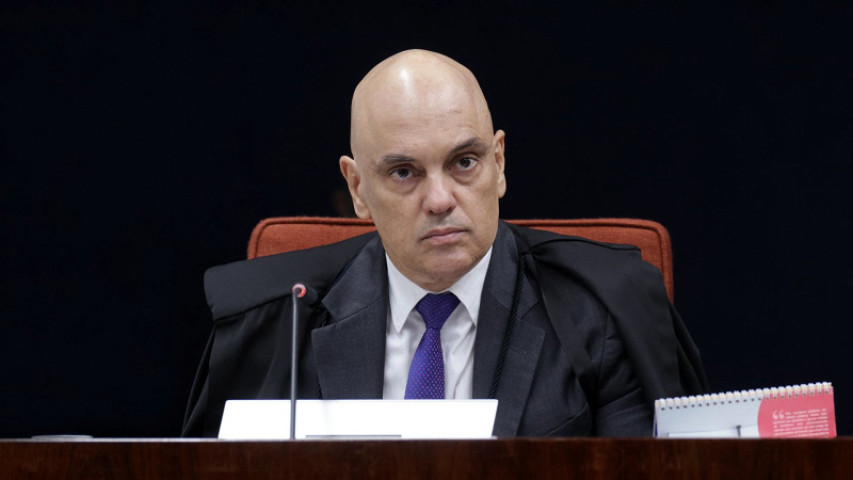 Alexandre de Moraes assume interinamente a presidência do STF...